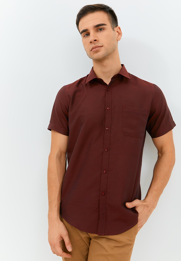 Jobb Pitsea Kemeja Pria Lengan Pendek Slim Fit Maroon
