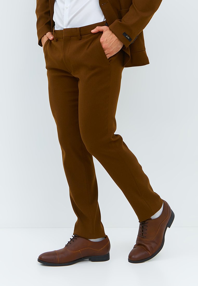 Jobb Rickman-B Celana Panjang Modern Slim Fit Dark Brown
