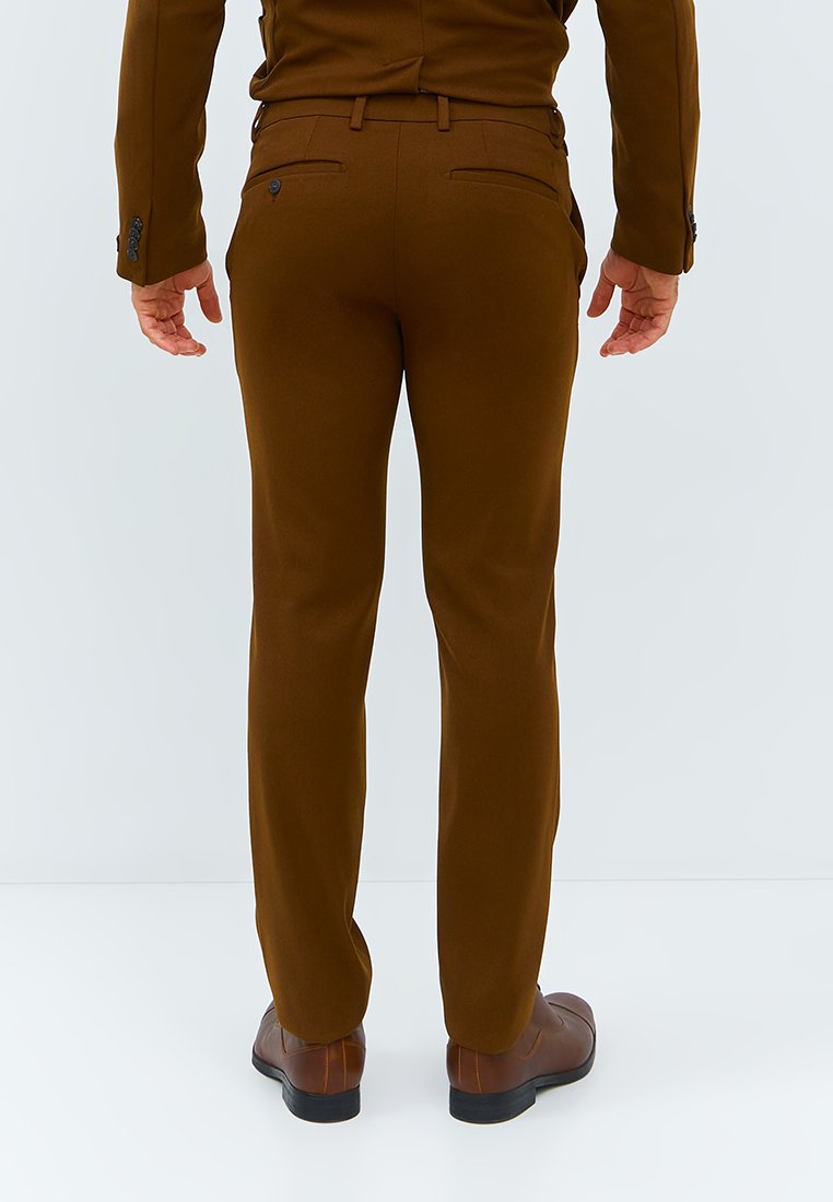 Jobb Rickman-B Celana Panjang Modern Slim Fit Dark Brown - Image 3