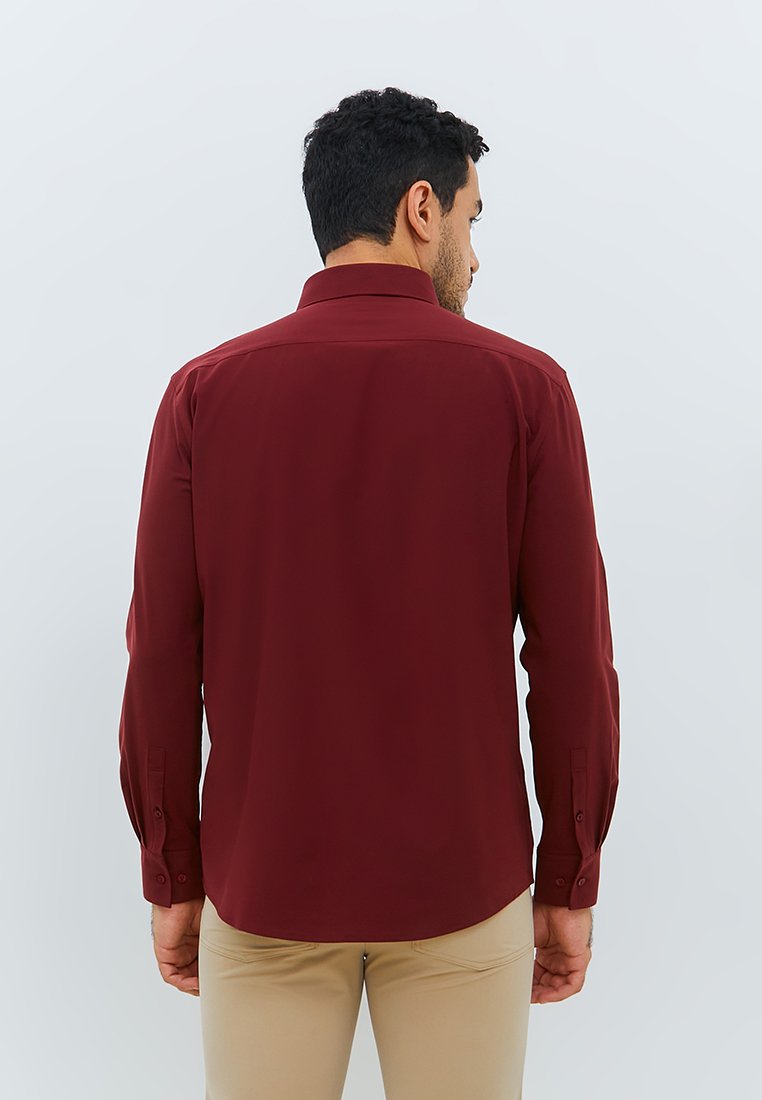 Jobb Steelco Kemeja Pria Lengan Panjang Regular Fit Maroon - Image 4