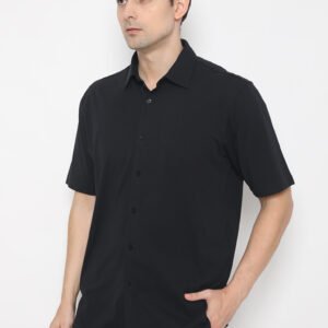 Jobb Swinton Kemeja Pria Lengan Pendek Regular Fit Hitam