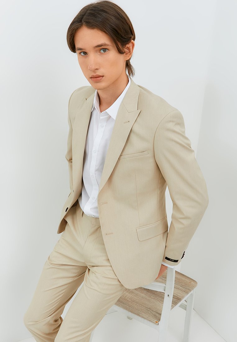 Jobb Torrance-T2 Jas Pria Slim Fit Light Khaki - Image 5