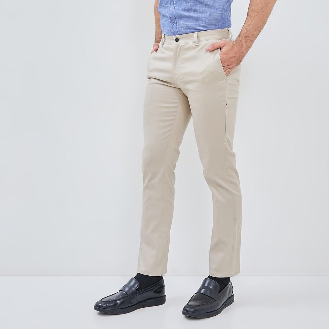 Jobb Olivier Celana Panjang Chinos Modern Slim Fit Light Beige