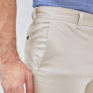 Jobb Olivier Celana Panjang Chinos Modern Slim Fit Light Beige