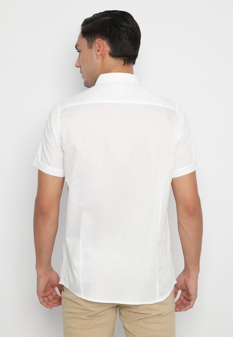 Jobb Cherokee Kemeja Pria Lengan Pendek Slim Fit Putih - Image 3