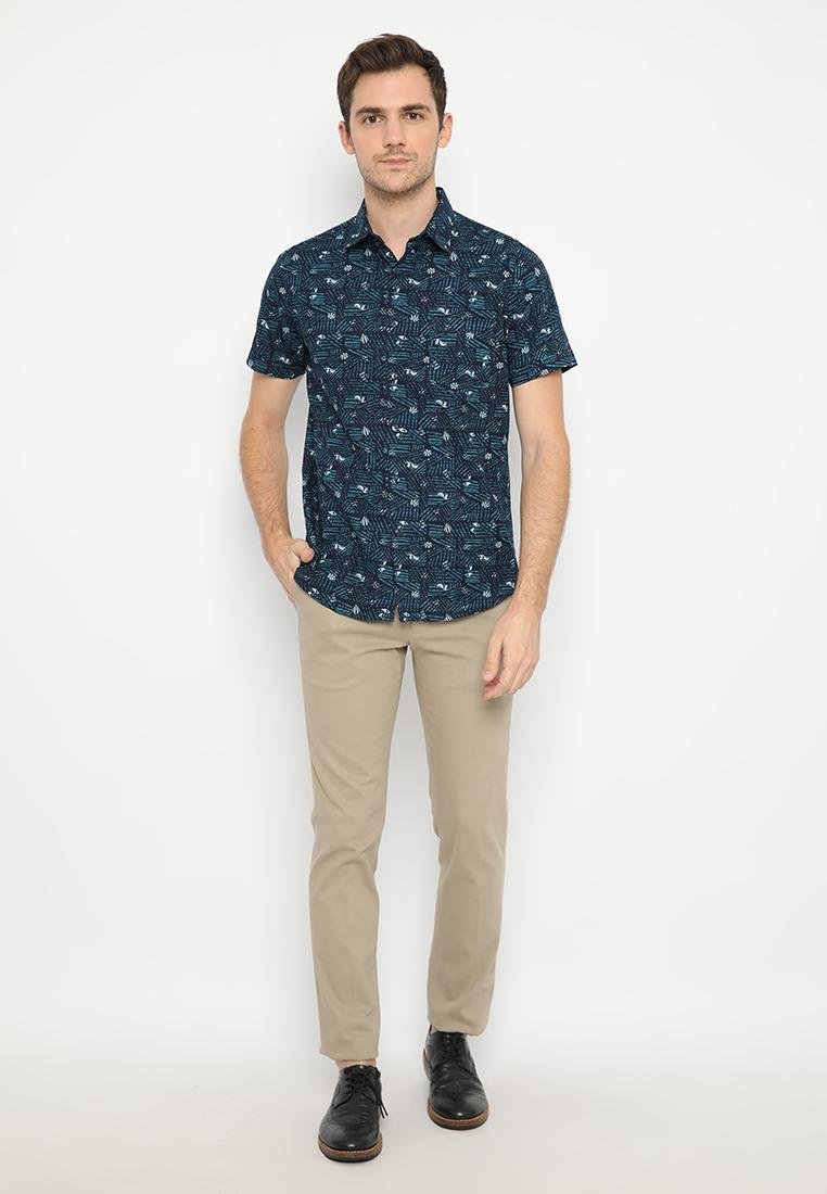 Jobb Holden Kemeja Pria Lengan Pendek Slim Fit Navy - Image 4