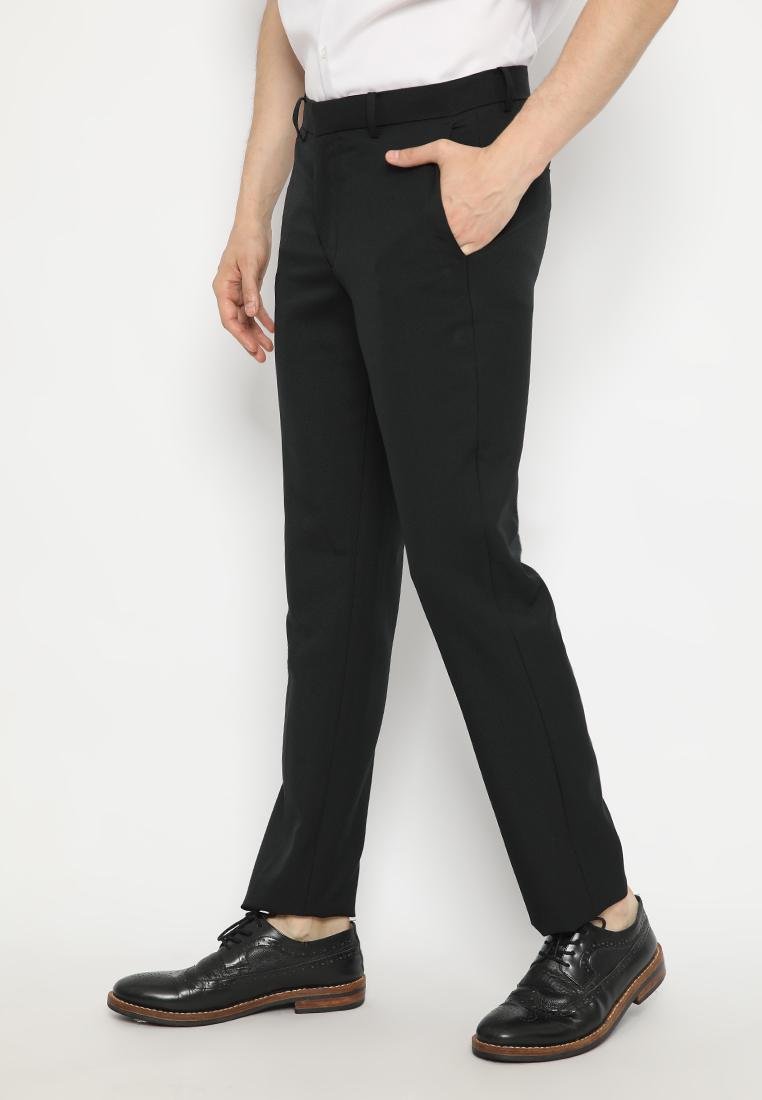 Jobb Rustic Celana Panjang Pria Modern Slim Fit Hitam