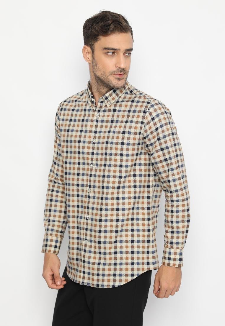 Jobb Miago Kemeja Pria Lengan Panjang Slim Fit Khaki - Image 2