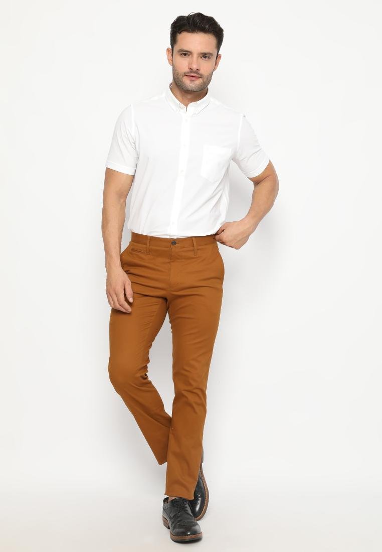 Jobb Devino Celana Panjang Pria Modern Slim Fit Mustard - Image 4