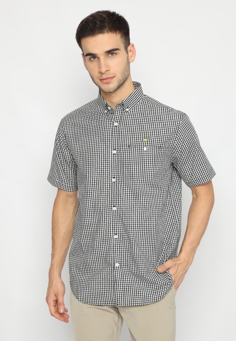 Jack Nicklaus Urban Kemeja Pria Lengan Pendek Slim Fit Hitam